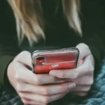 dating-app-impatto-relazioni
